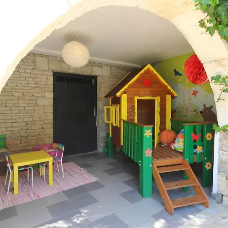 Beautiful Karnevali With Private Pool And High Level Of Privacy, Surrounded By Nature Vila *