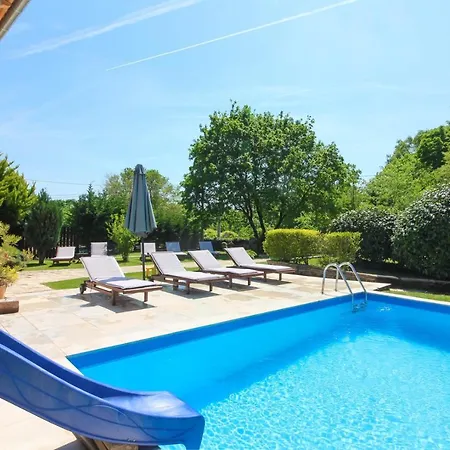 Beautiful Karnevali With Private Pool And High Level Of Privacy, Surrounded By Nature Вилла *